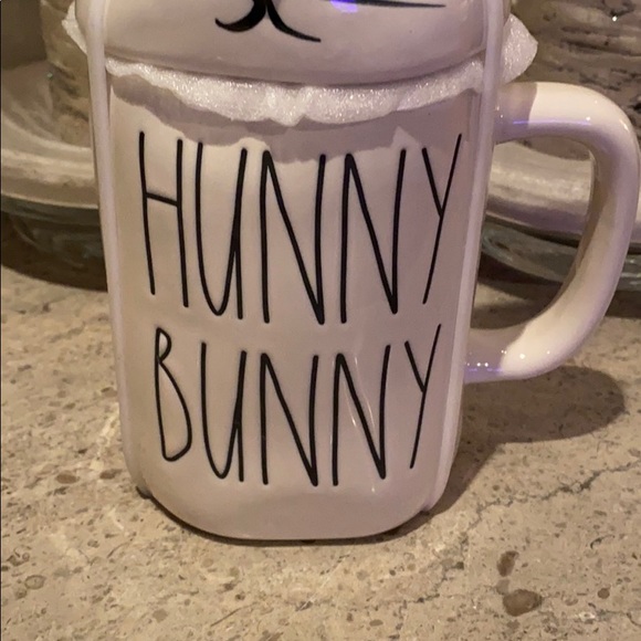 Rae Dunn “Hunny Bunny” ceramic mug with bunny lid - Picture 2 of 5
